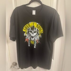 Guns N Roses Size 2X Black Shirt